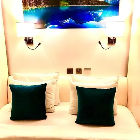 Lumiere Luxe 4*