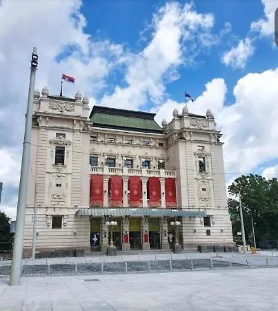 Lumiere Luxe 4* Белград